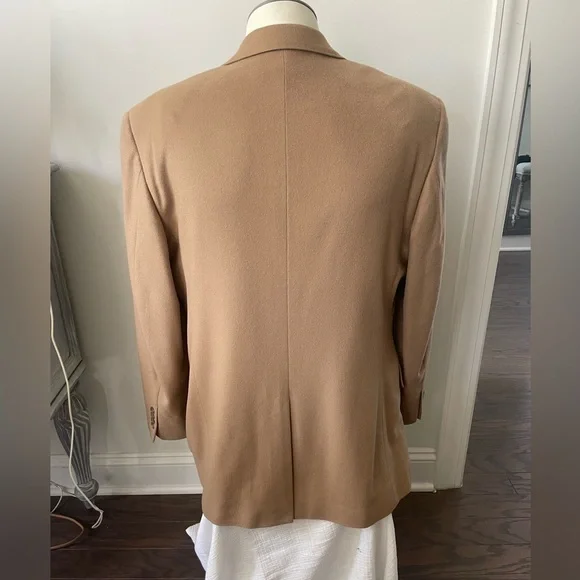 JOS. A. BANK 100% CASHMERE GORDON JACKET 42 REGULAR